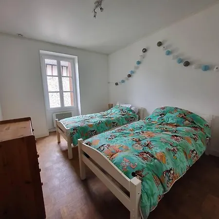 La Libellule Pelaude Appartement 4-6 Personnes Avec Terrasse Eymoutiers  Extérieur photo